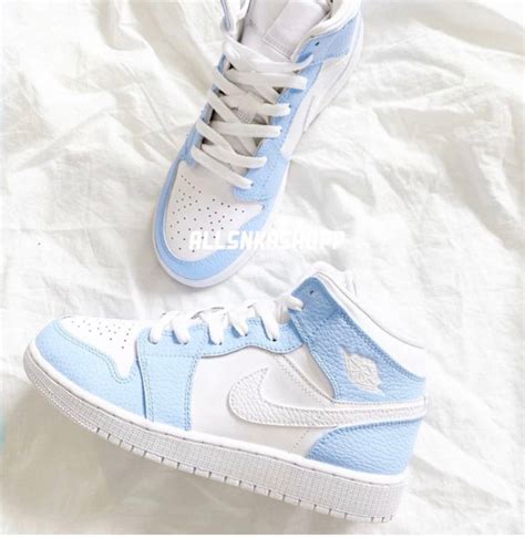 nike jordans damen hellblau|SNIPES Shoes, Streetwear, Sportswear, Designer Clothes.